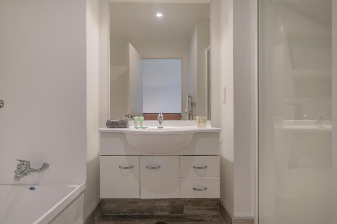Ocean Serenity Apartments Whitianga Dış mekan fotoğraf