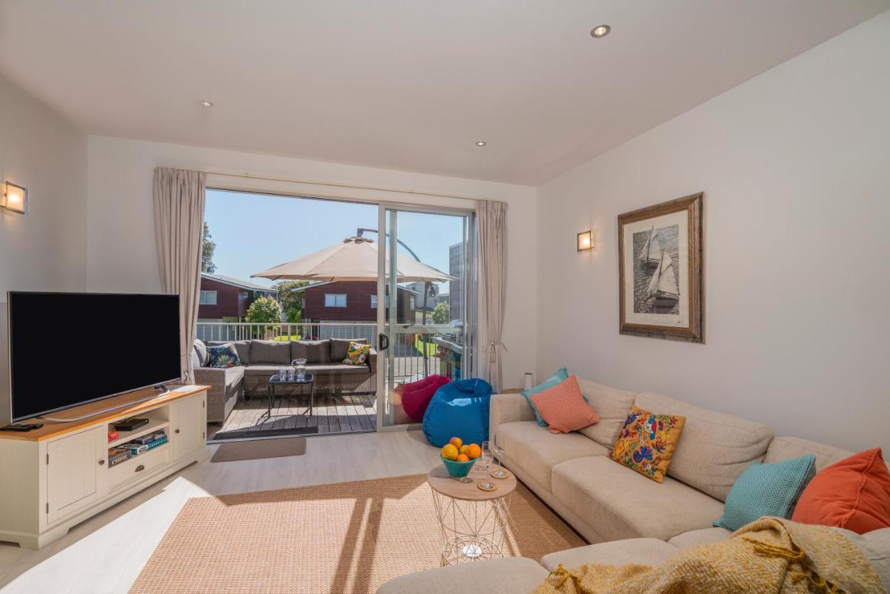 Ocean Serenity Apartments Whitianga Dış mekan fotoğraf