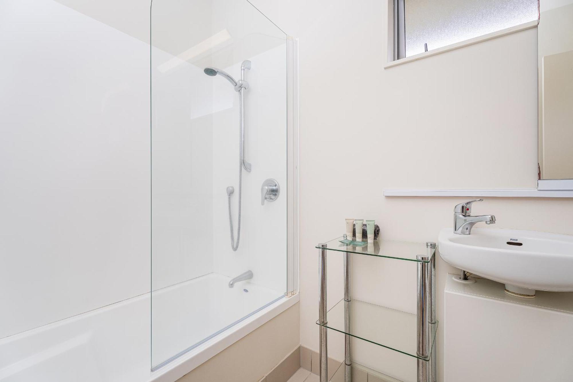 Ocean Serenity Apartments Whitianga Dış mekan fotoğraf